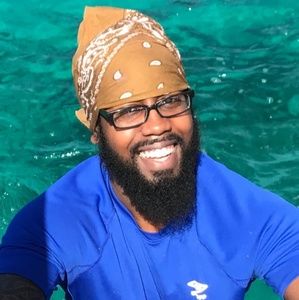 Meet your Posher, Aaron